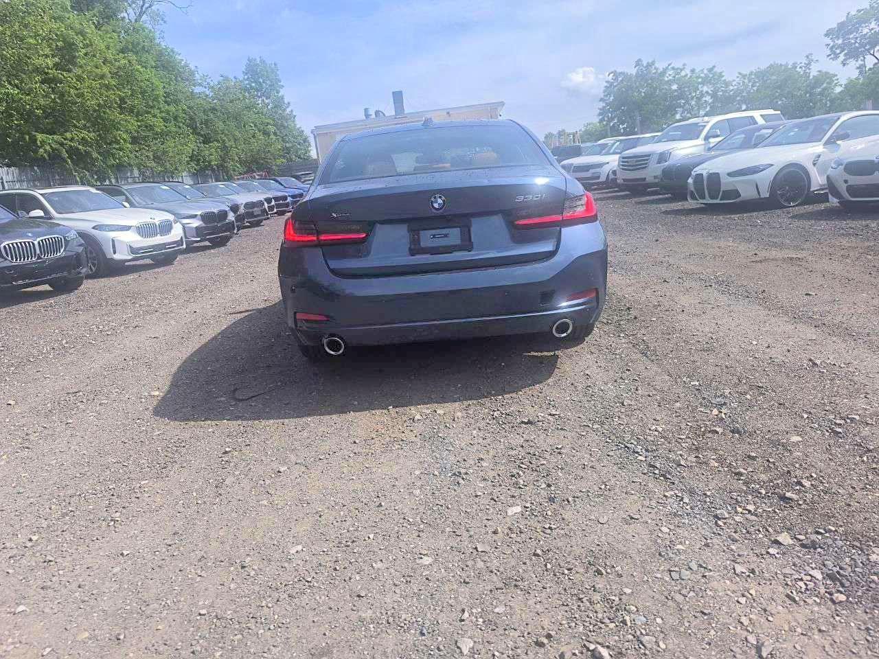 2026 BMW 330Xi - zdjęcie 6