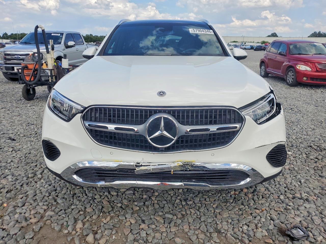 2026 Mercedes-Benz Glc 300 - zdjęcie 5