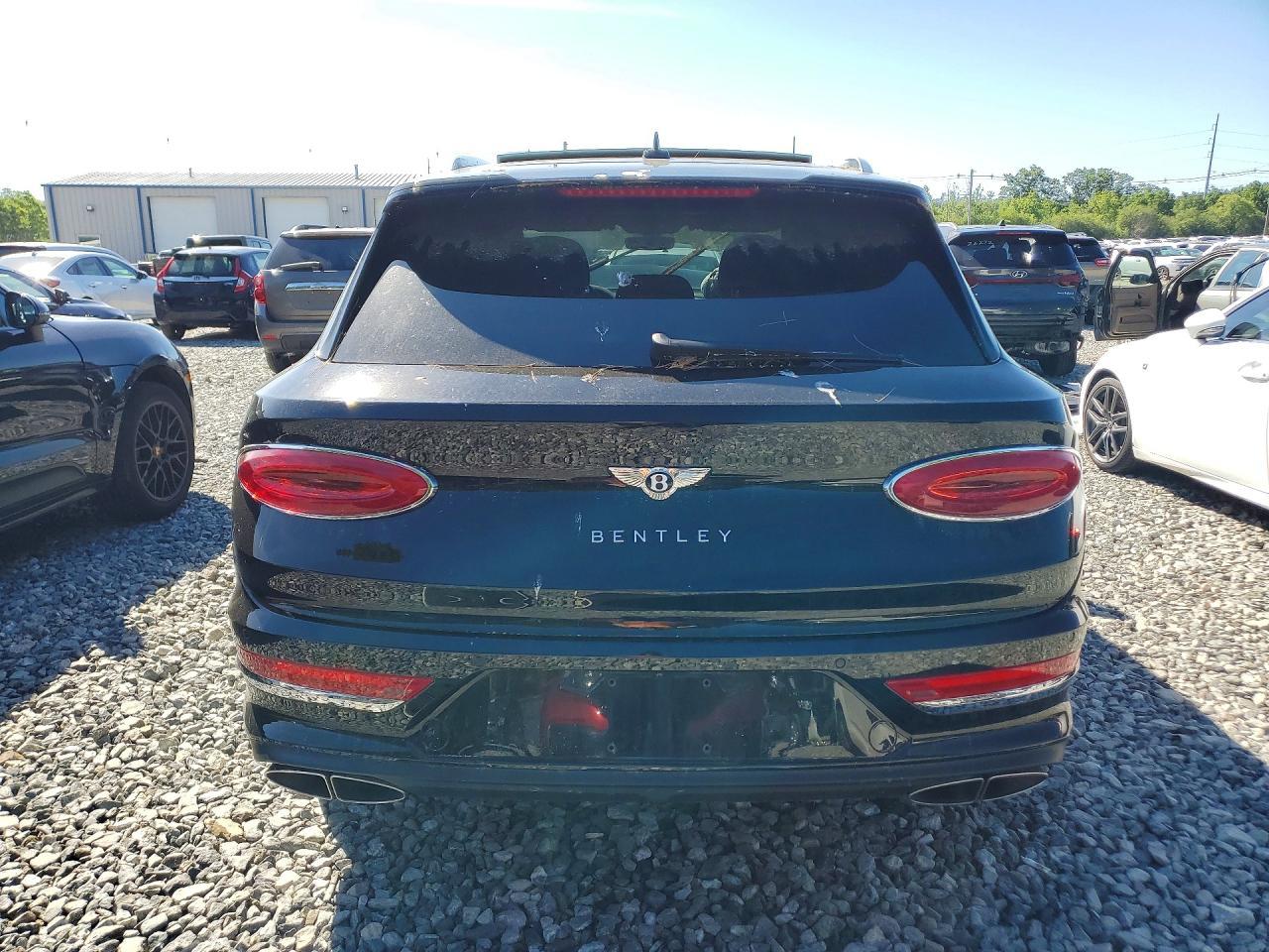 2024 Bentley Bentayga - zdjęcie 6