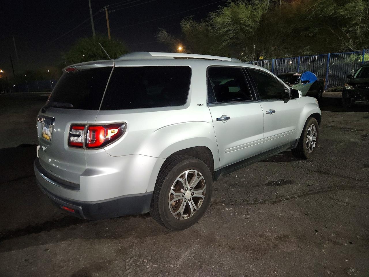 2015 GMC Acadia - zdjęcie 3