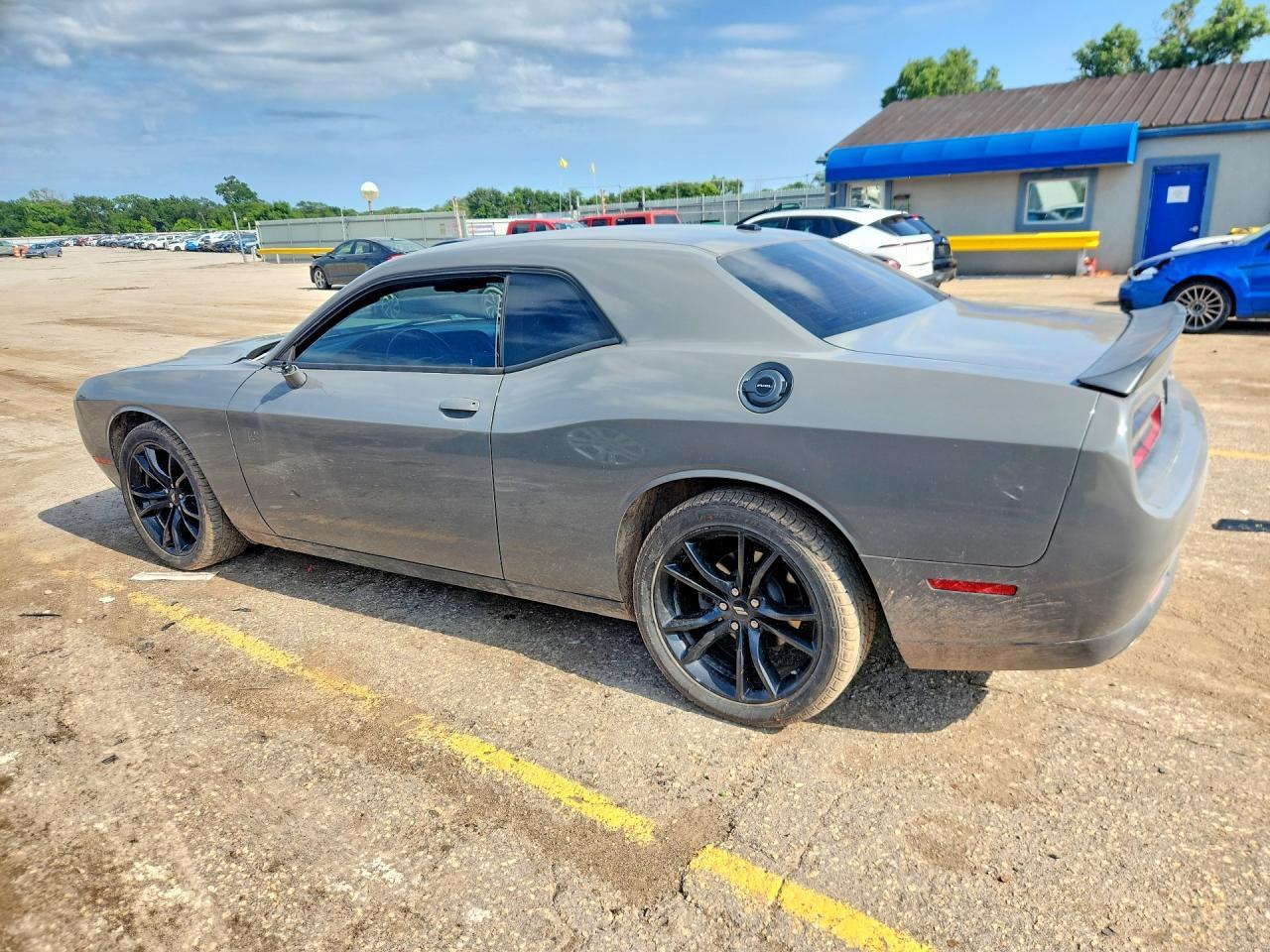 2018 Dodge Challenger Sxt - zdjęcie 2