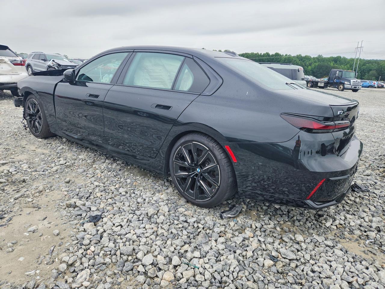 2025 BMW I7 xDrive60 - zdjęcie 2