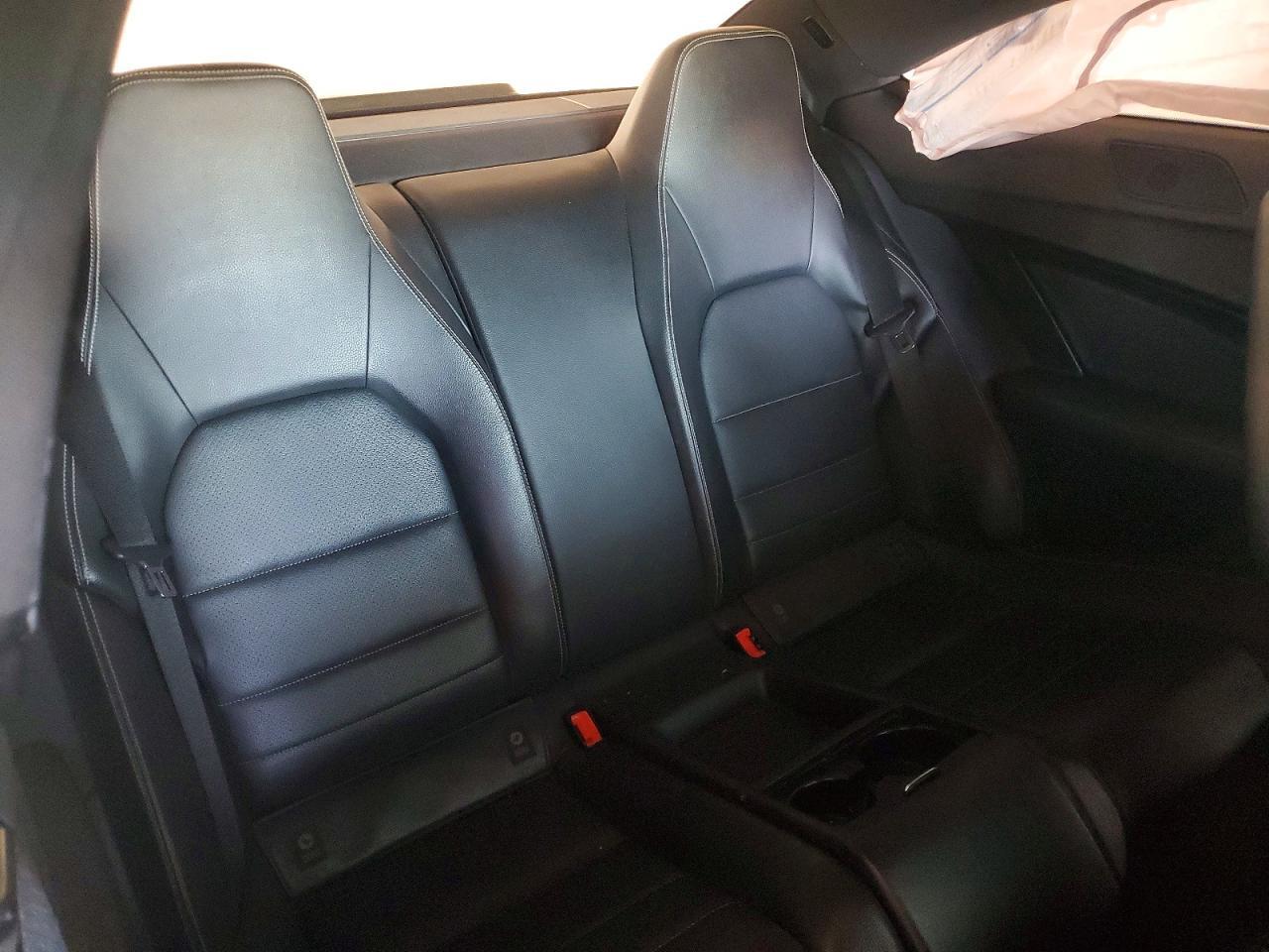 2014 Mercedes-Benz C 250 - zdjęcie 10