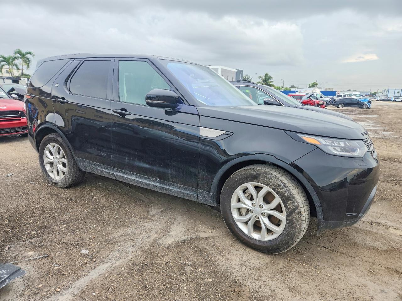 2020 Land Rover Discovery Se - zdjęcie 4