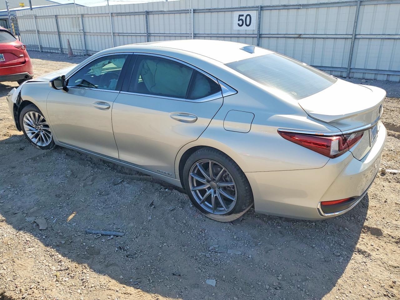 2019 Lexus Es 300H - zdjęcie 2