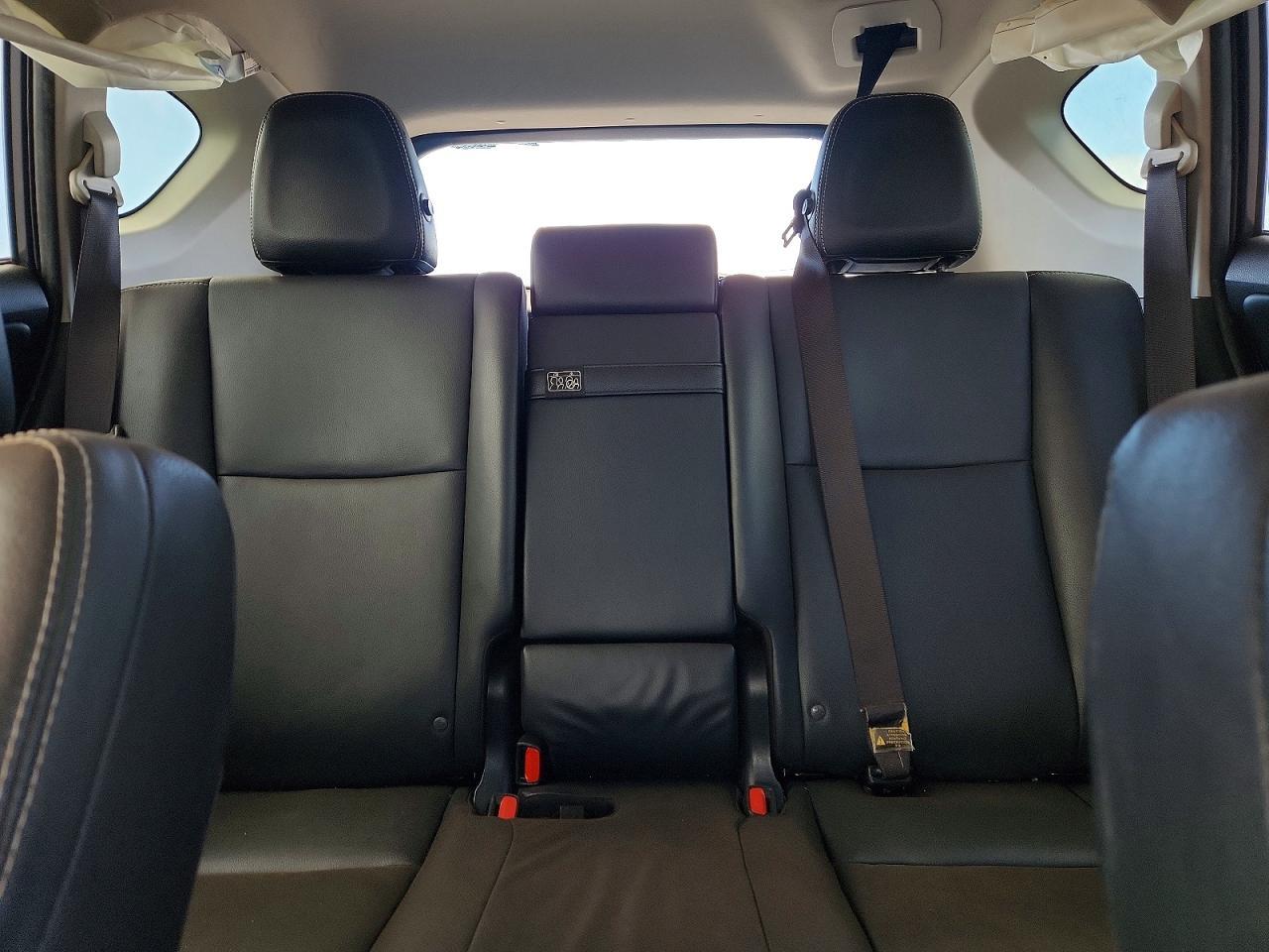 2017 Toyota Rav4 Hv Limited - zdjęcie 10