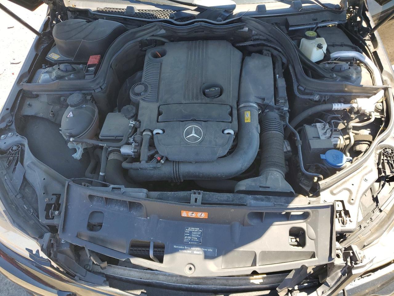 2015 Mercedes-Benz C 250 - zdjęcie 11