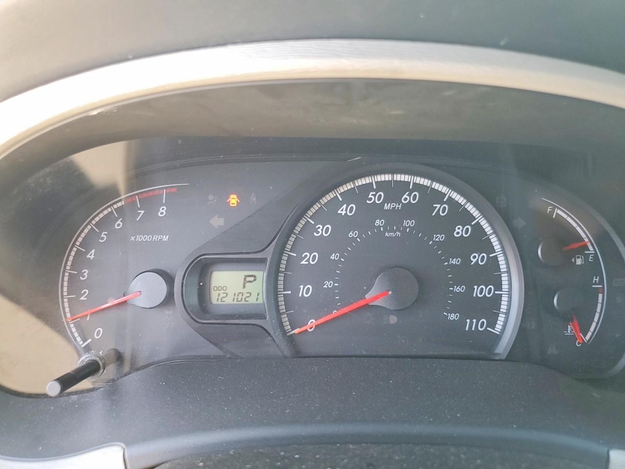 2013 Toyota Sienna Le - zdjęcie 9
