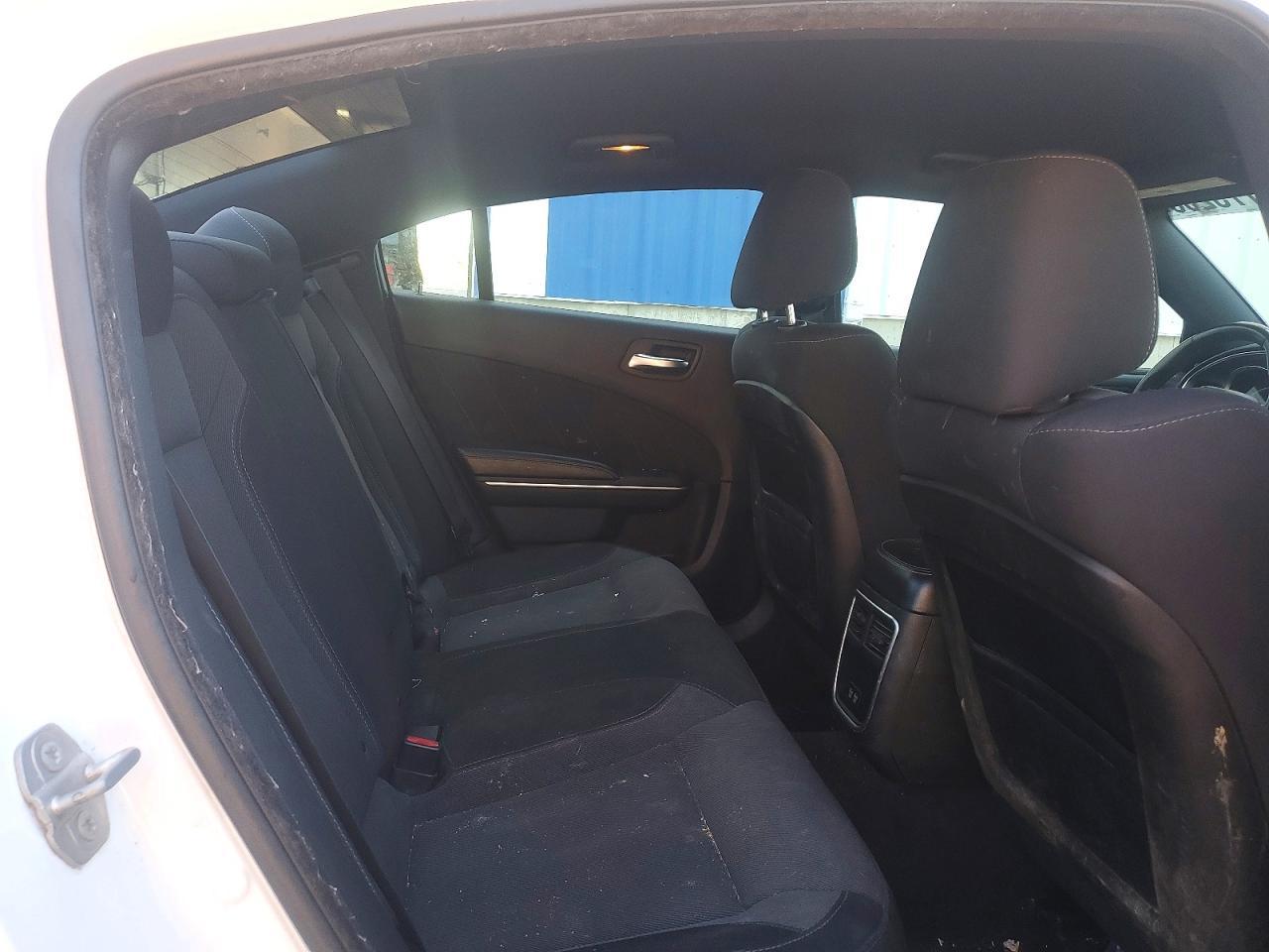 2015 Dodge Charger Sxt - zdjęcie 10