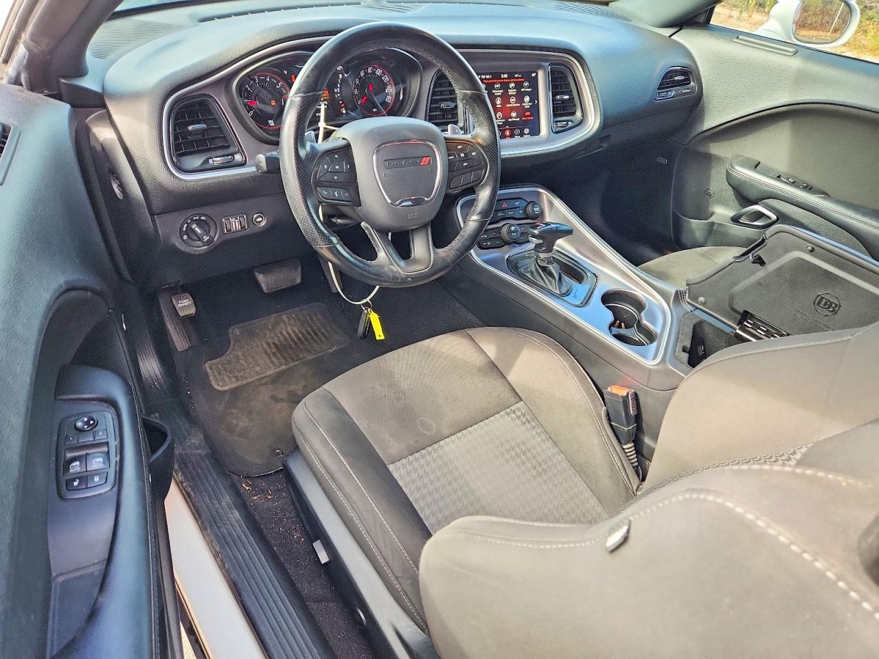 2020 Dodge Challenger R/T - zdjęcie 8