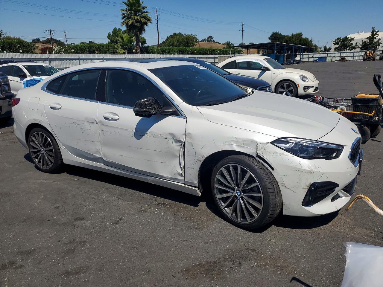 2022 BMW Seria 2 228i - zdjęcie 4