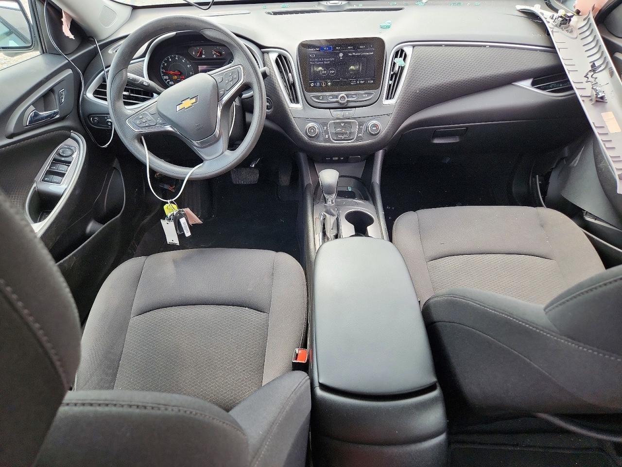 2024 Chevrolet Malibu Ls - zdjęcie 8