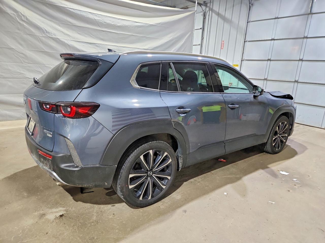 2024 Mazda Cx-50 Premium - zdjęcie 3