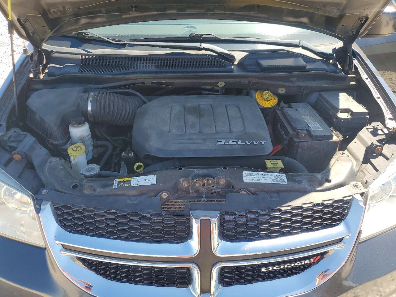 2016 Dodge Grand Caravan Sxt - zdjęcie 12