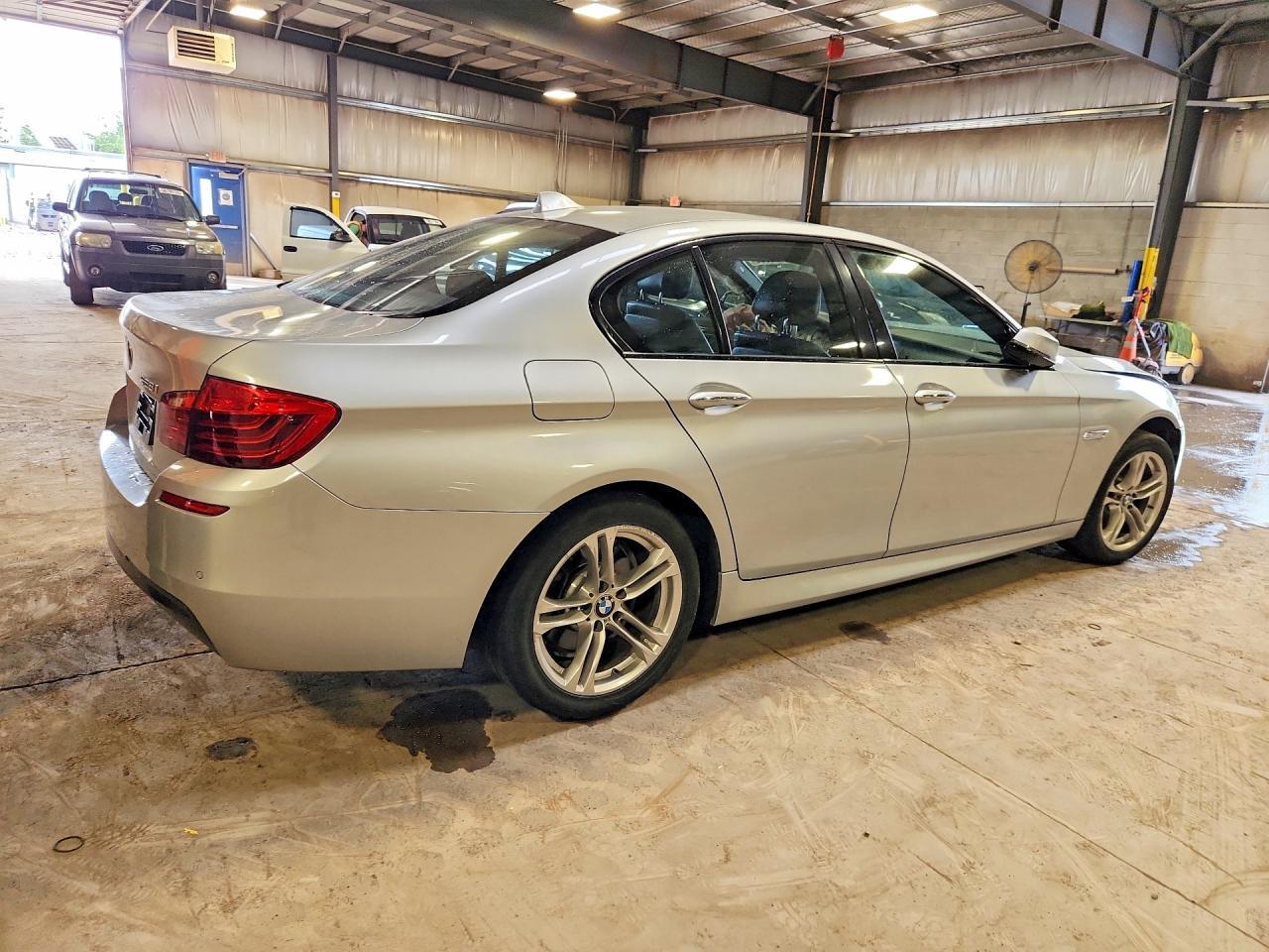 2016 BMW 528 I - zdjęcie 3