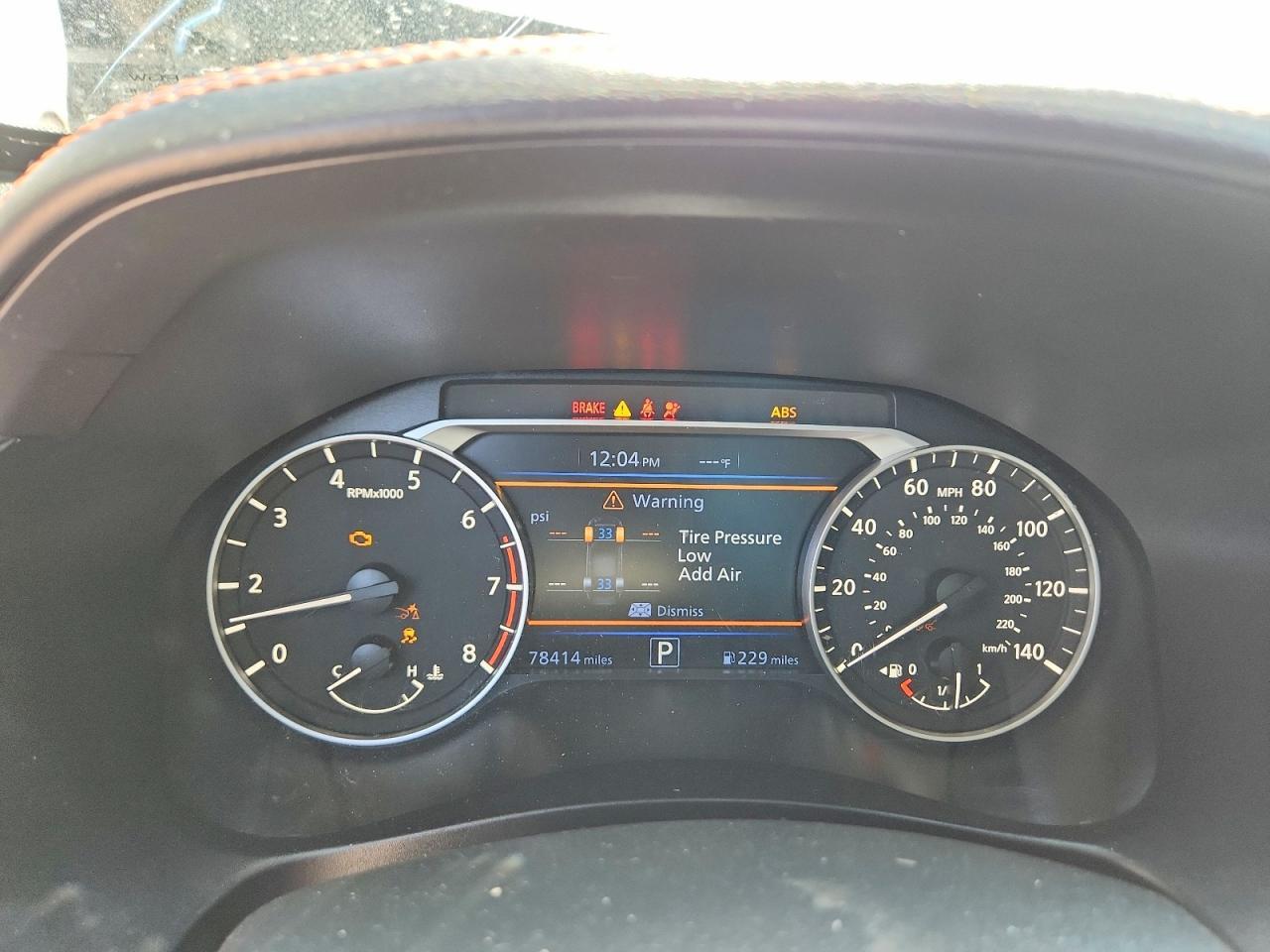 2022 Nissan Altima Sr - zdjęcie 9