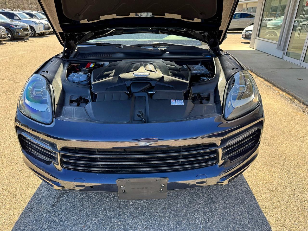 2021 Porsche Cayenne Coupe - zdjęcie 10