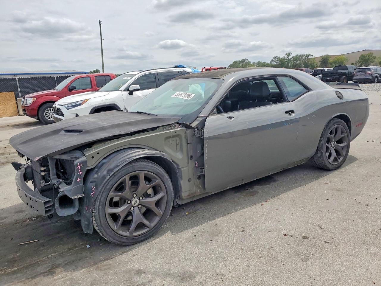 2018 Dodge Challenger Sxt - zdjęcie główne