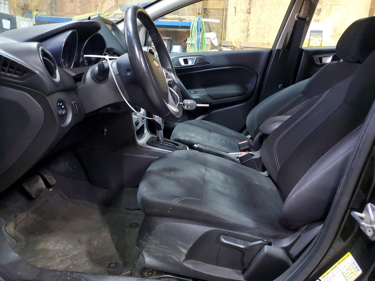 2015 Ford Fiesta Se - zdjęcie 7