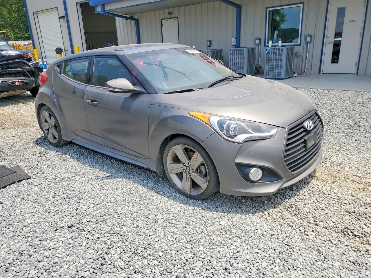 2015 Hyundai Veloster Turbo - zdjęcie 4