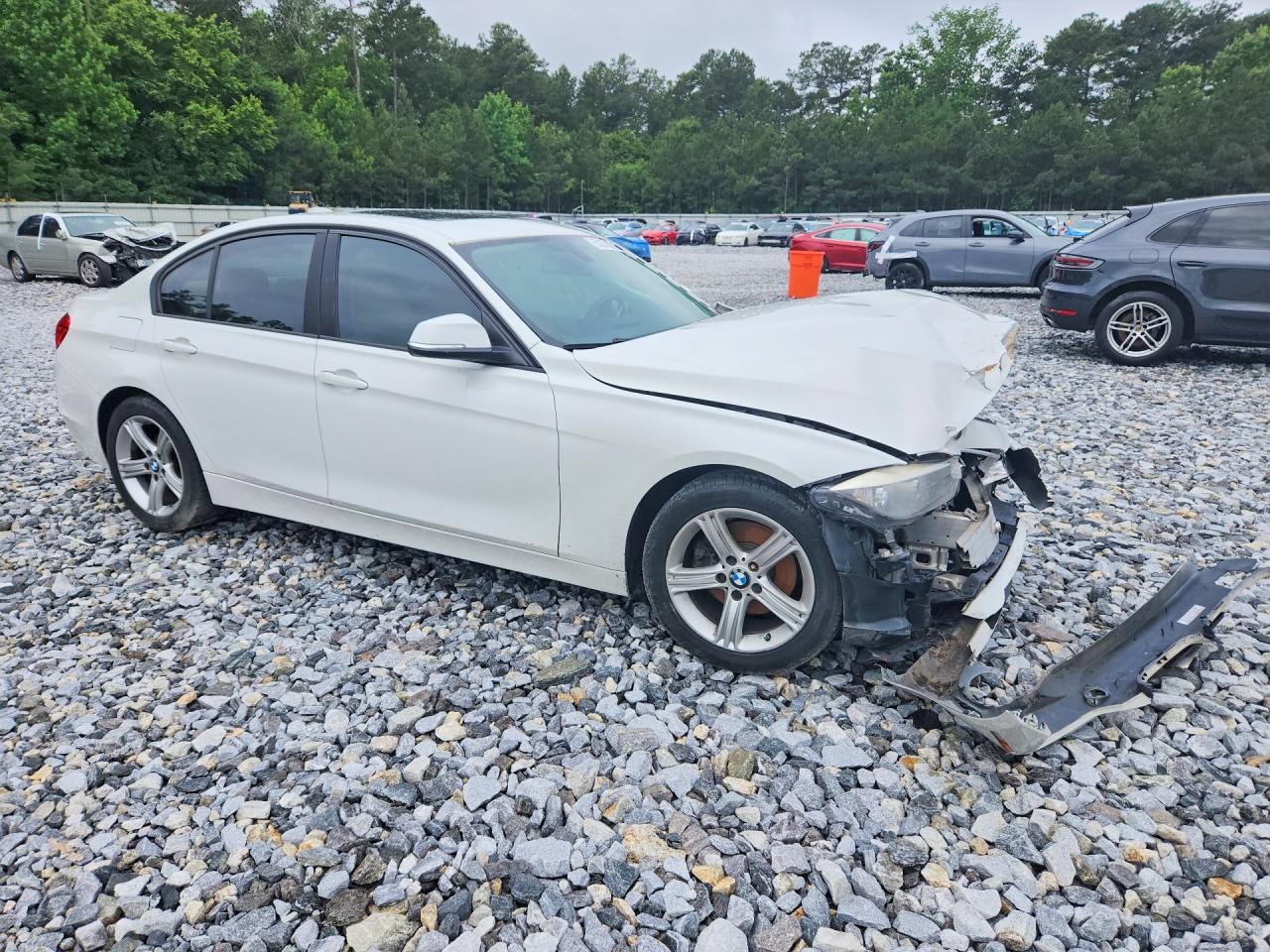 2014 BMW 320 - zdjęcie 4