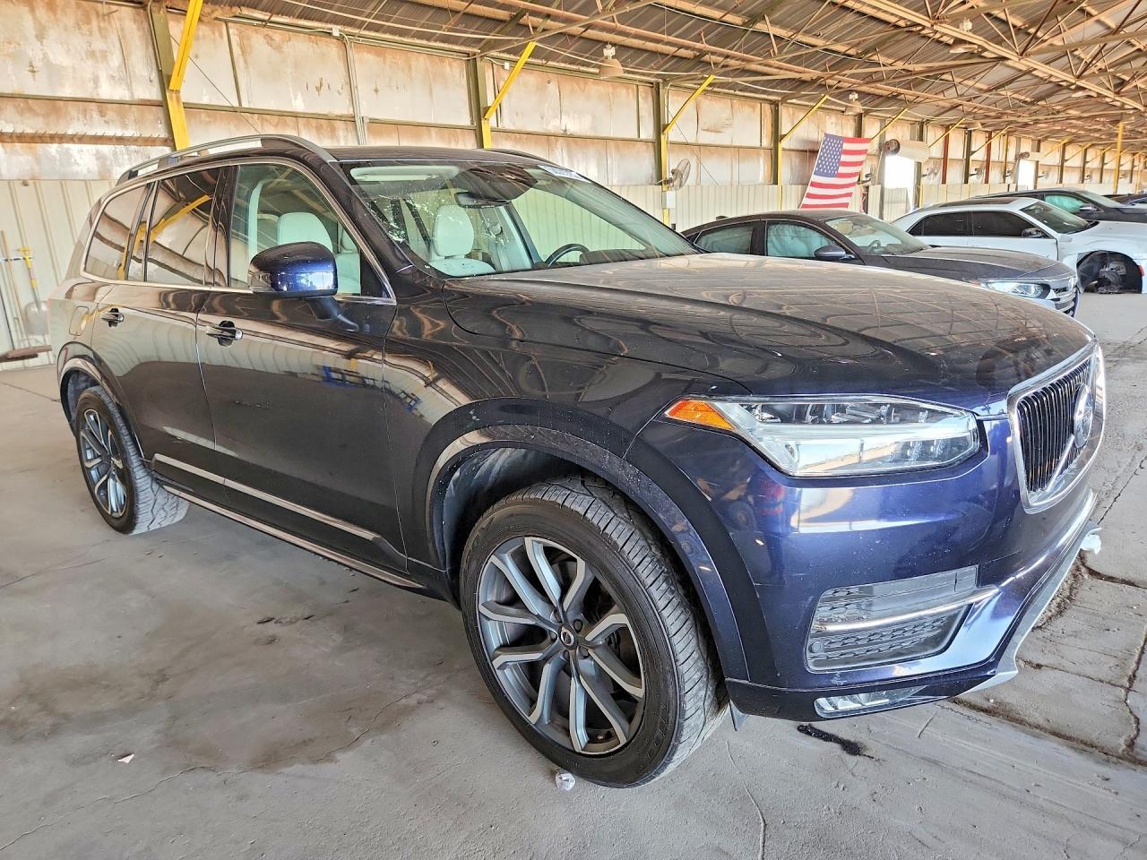 2019 Volvo Xc90 T5 Momentum - zdjęcie 4