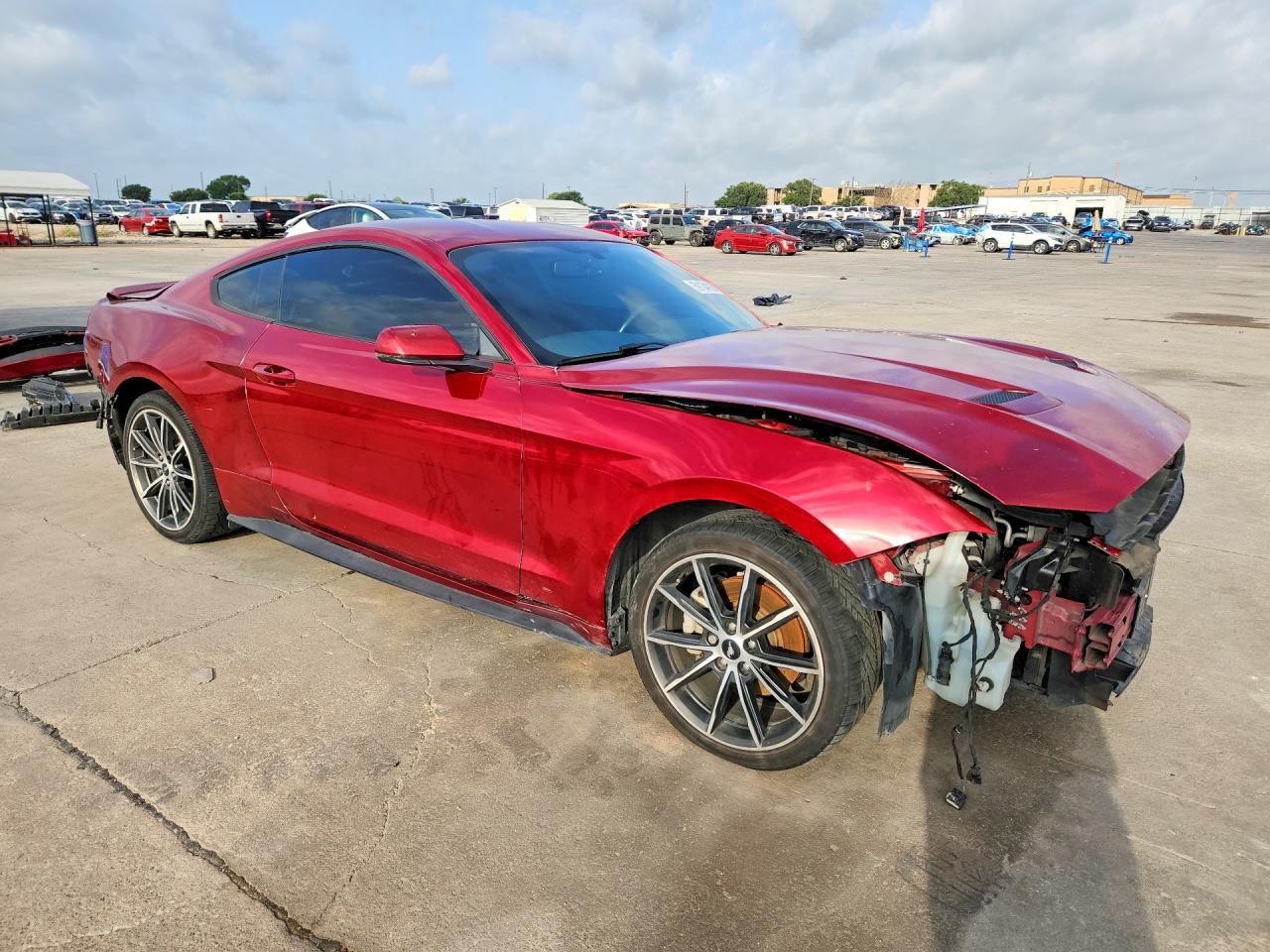 2018 Ford Mustang - zdjęcie 4