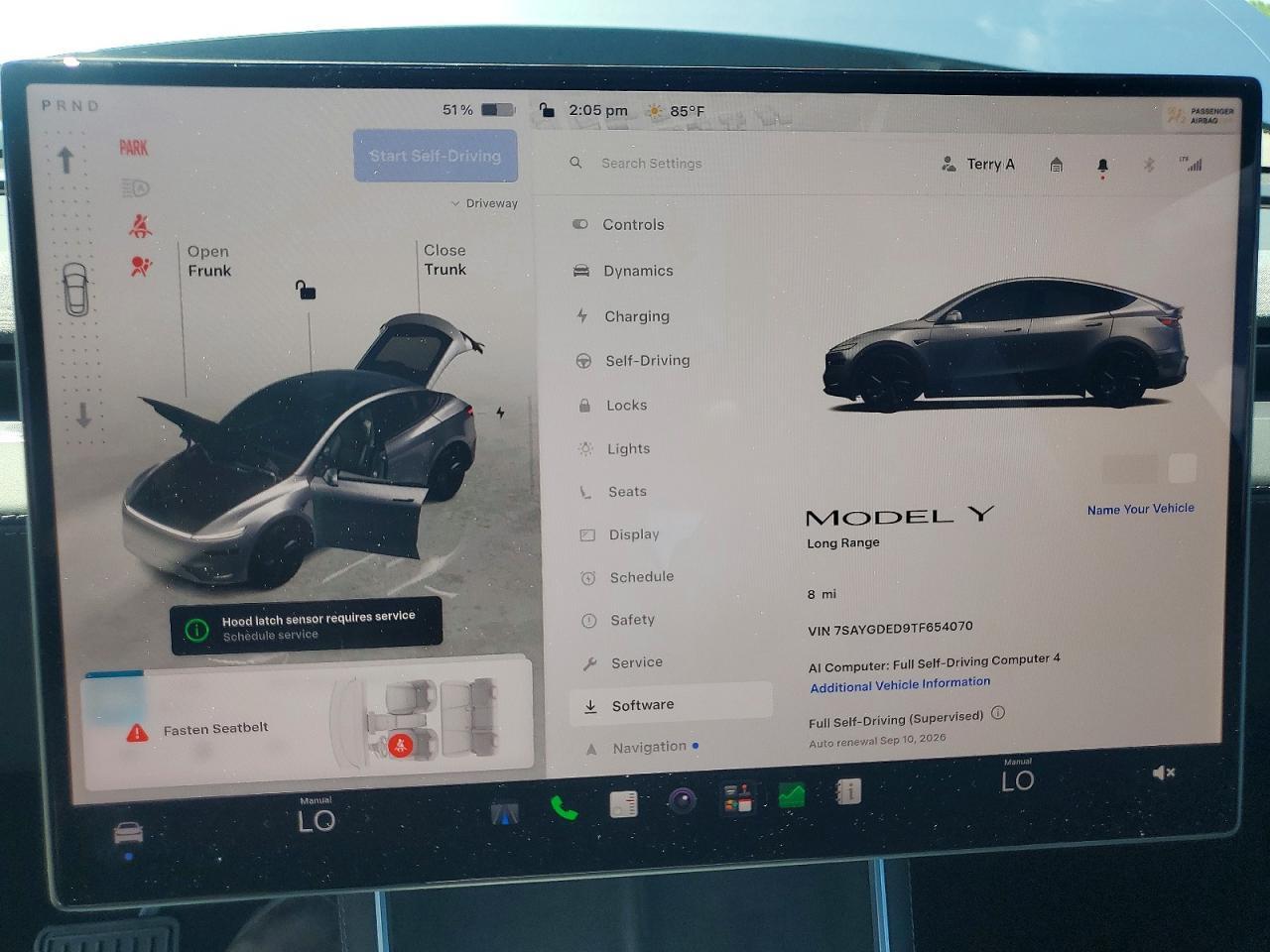 2026 Tesla Model Y - zdjęcie 9