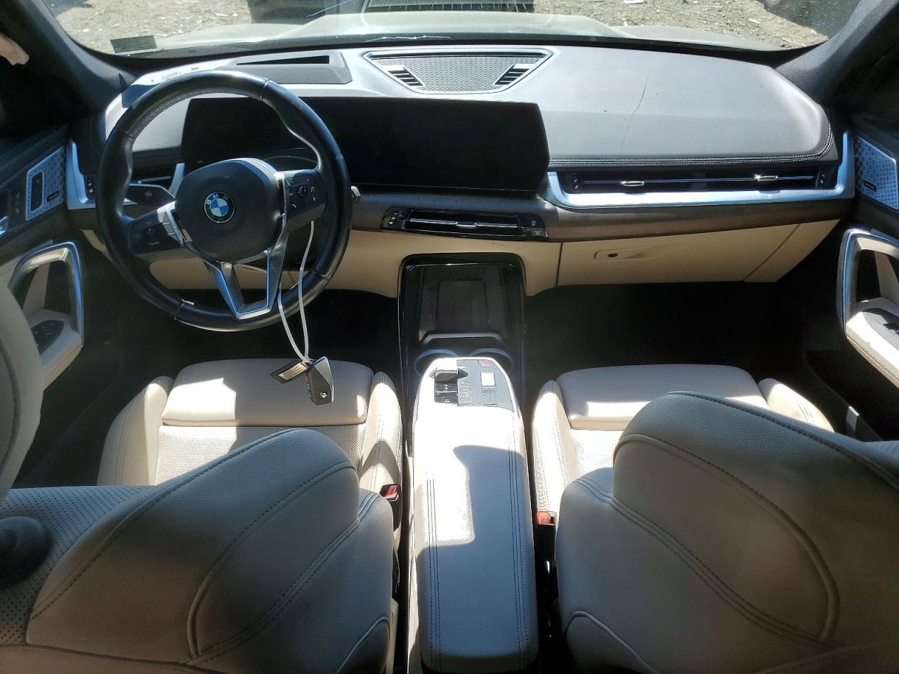 2023 BMW X1 xDrive28I - zdjęcie 8