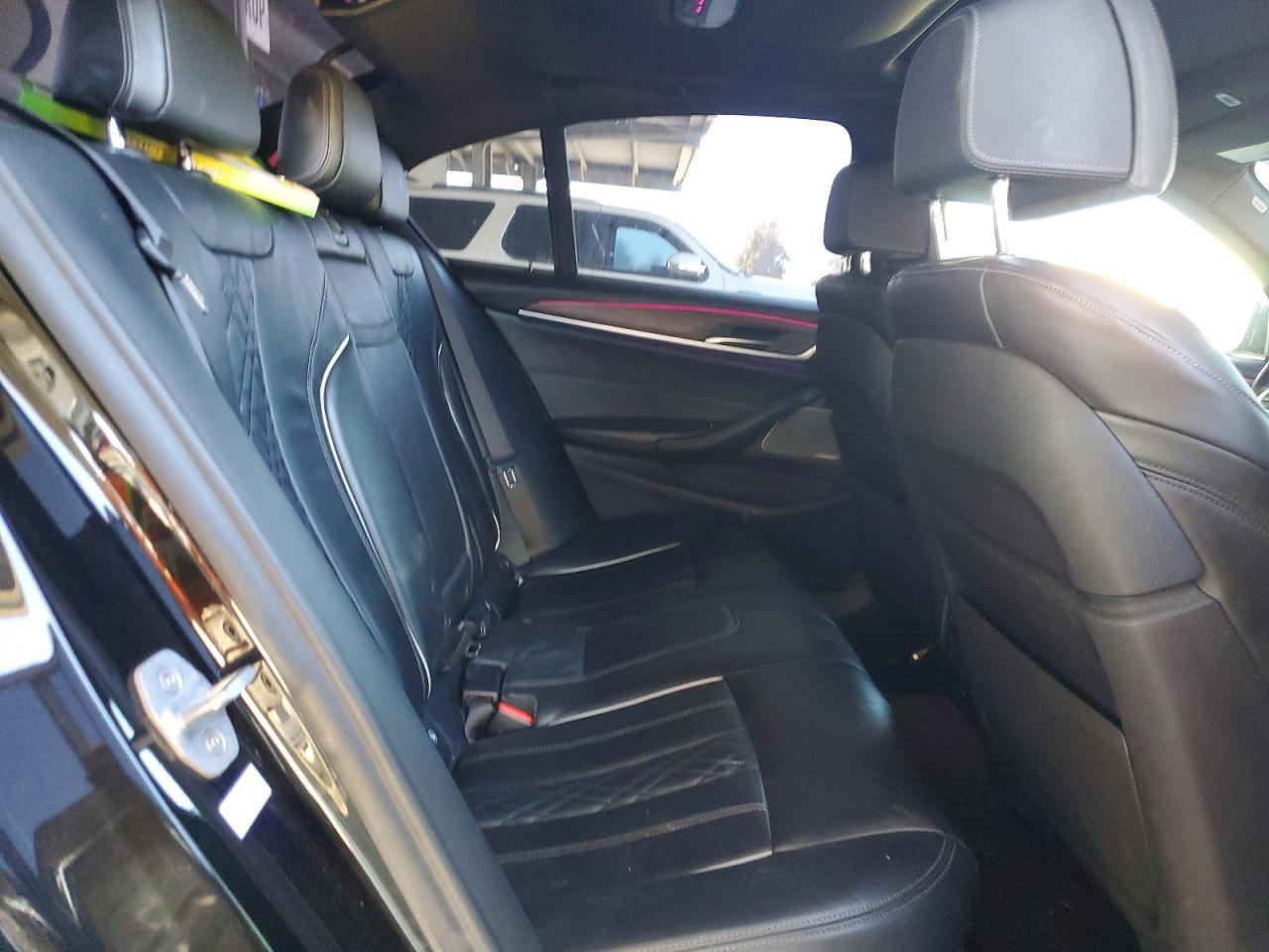 2019 BMW 540 I - zdjęcie 10