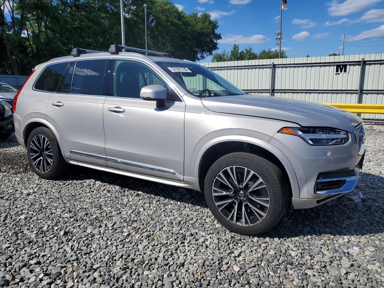 2025 Volvo Xc90 Plus - zdjęcie 4