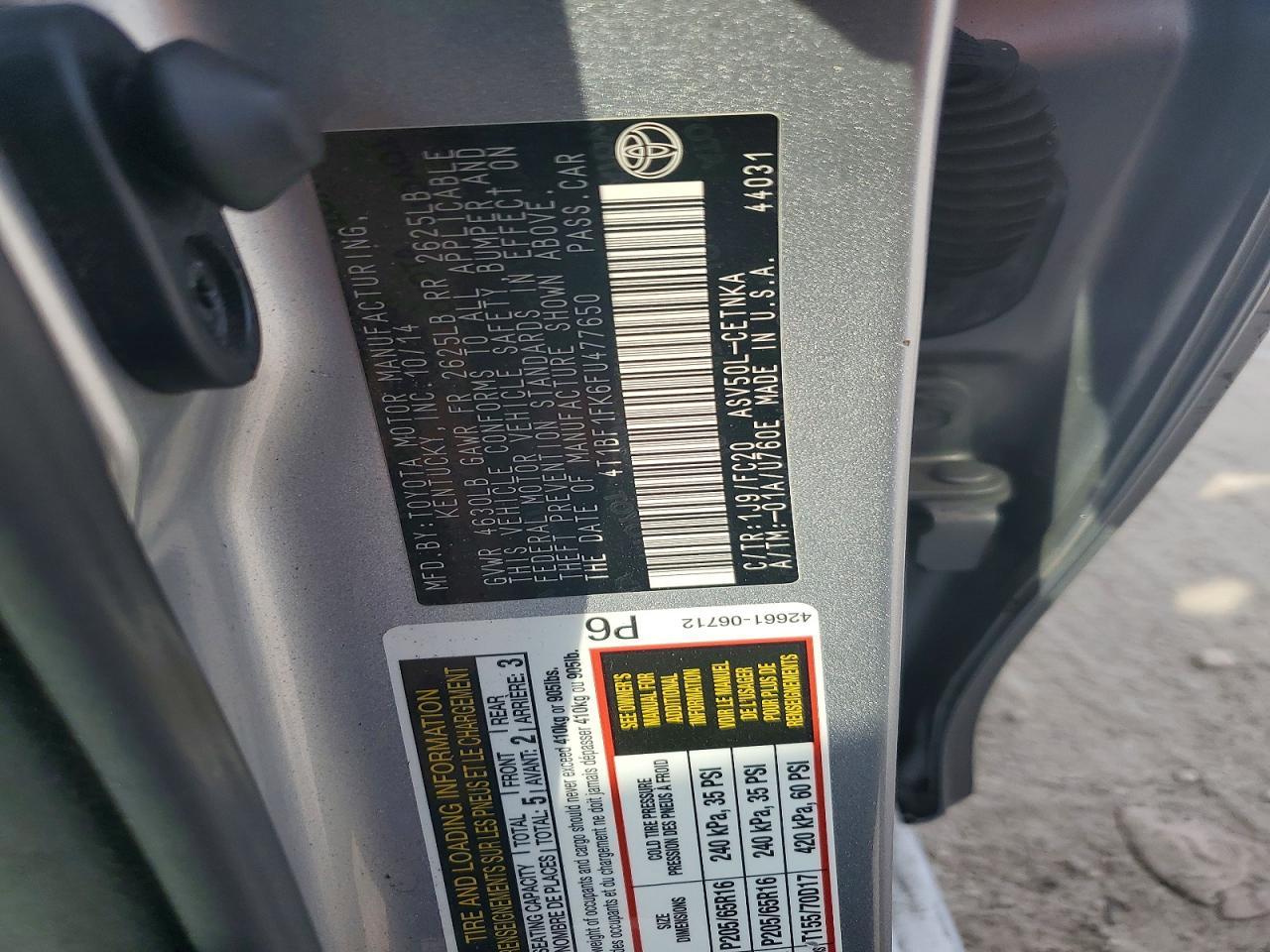 2015 Toyota Camry Le - zdjęcie 12