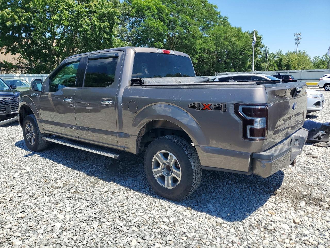 2018 Ford F150 Supercrew - zdjęcie 2