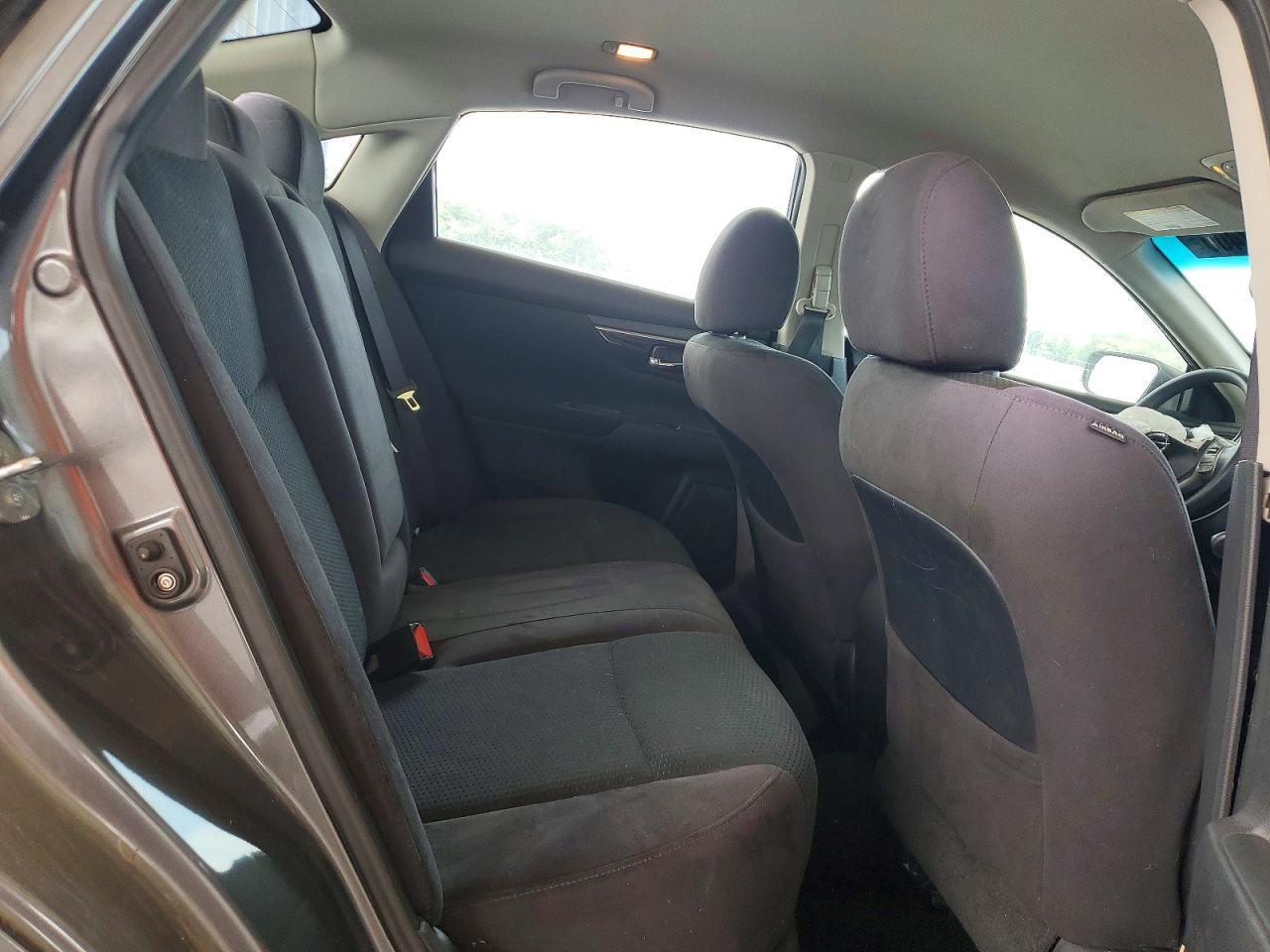 2014 Nissan Altima 2.5 S - zdjęcie 10
