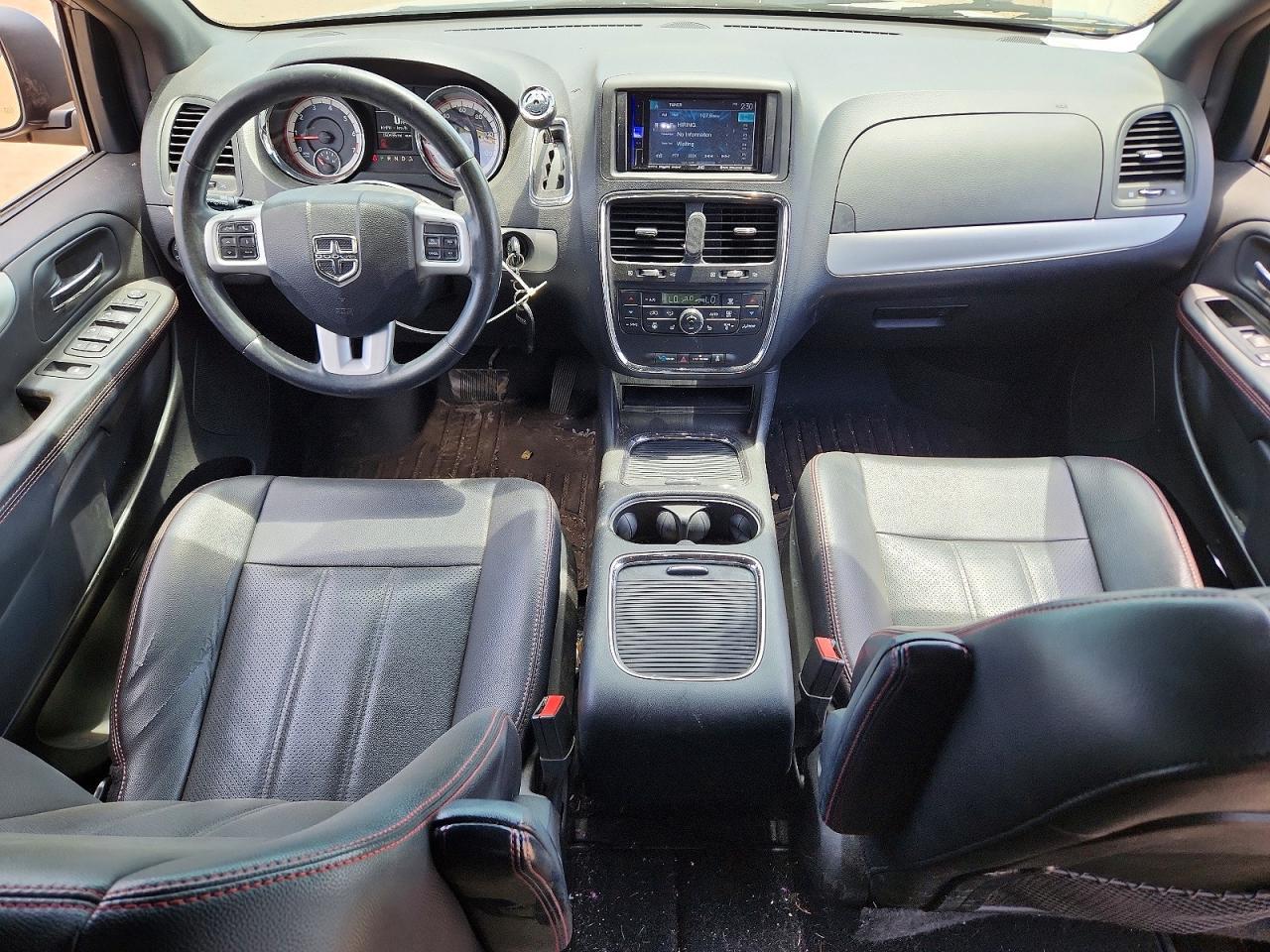 2014 Dodge Grand Caravan R - zdjęcie 8