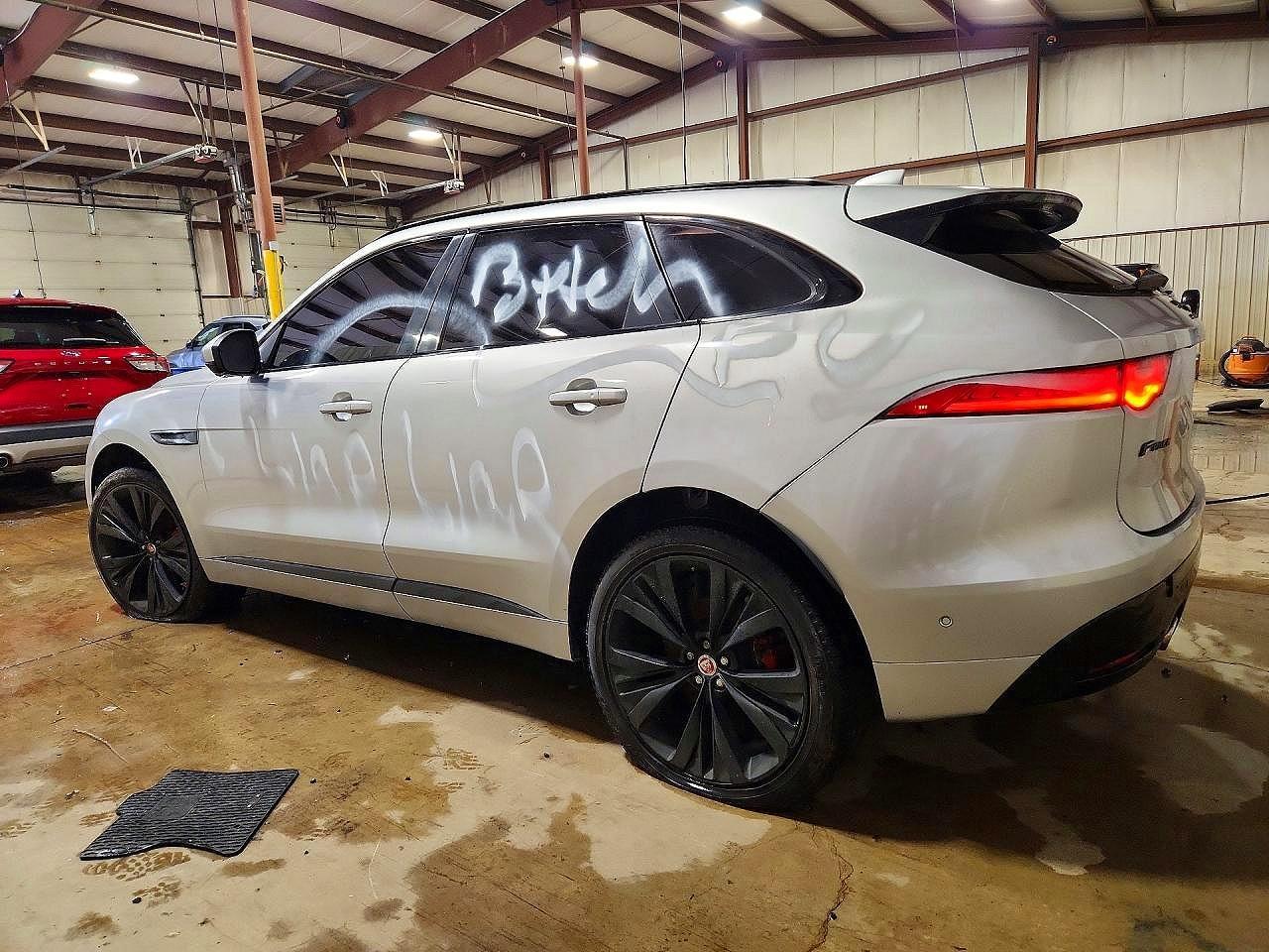 2017 Jaguar F-Pace S - zdjęcie 2