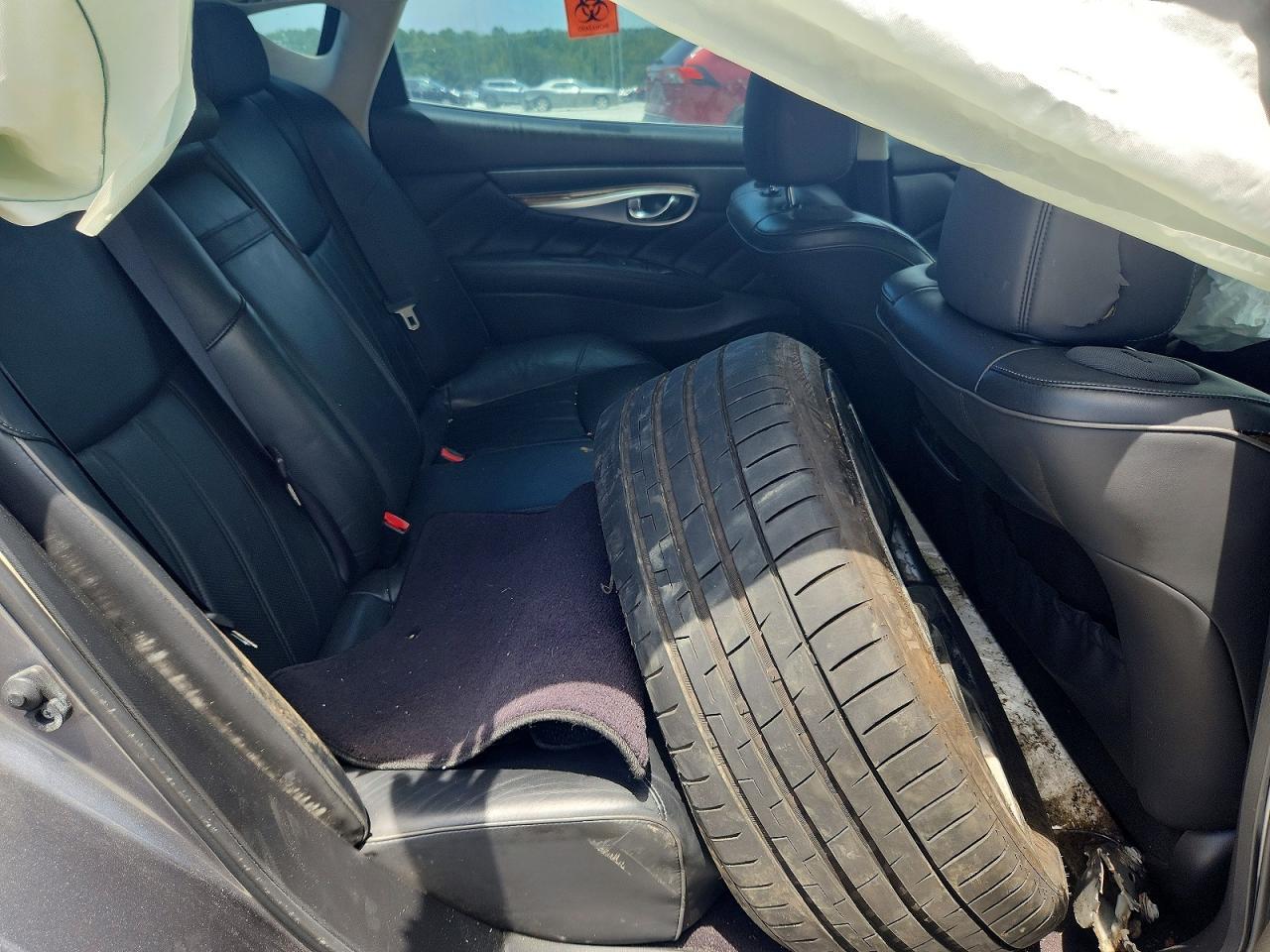 2016 Infiniti Q70L 5.6 - zdjęcie 10