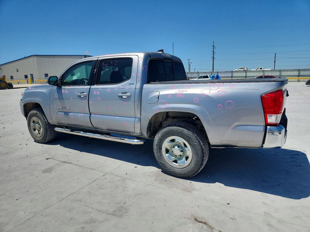 2016 Toyota Tacoma Sr5 V6 - zdjęcie 2