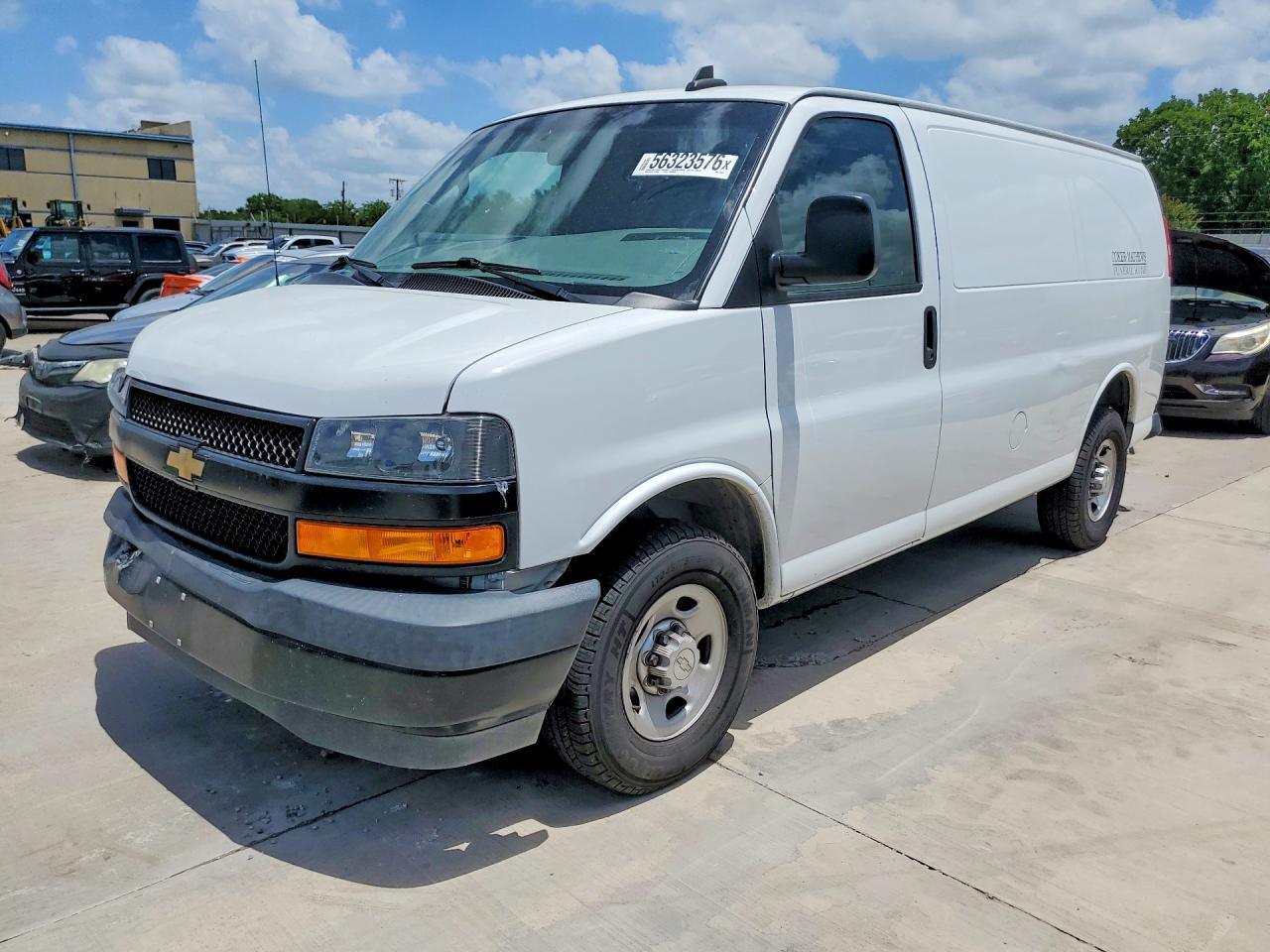 2020 Chevrolet Express G2500 - zdjęcie główne