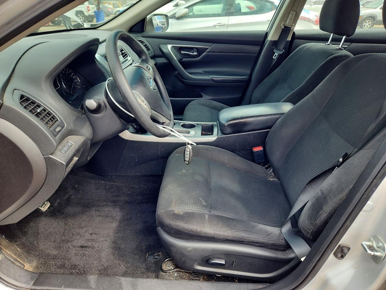 2015 Nissan Altima 2.5 S - zdjęcie 7