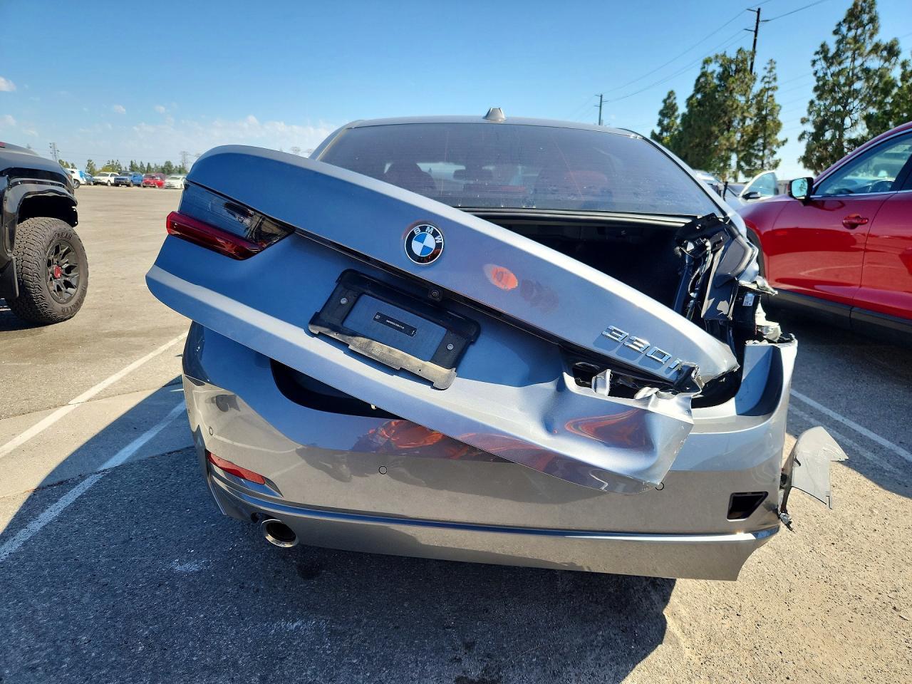 2023 BMW 330I - zdjęcie 6