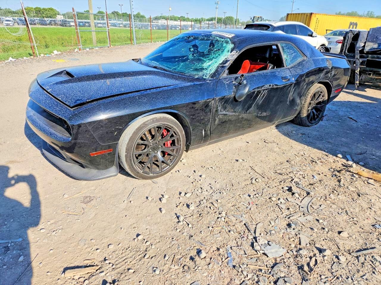 2016 Dodge Challenger Srt 392 - zdjęcie główne