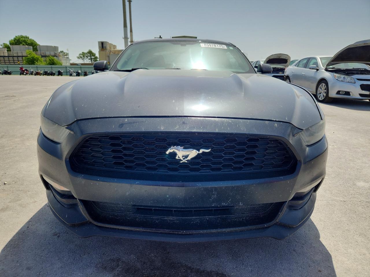 2016 Ford Mustang - zdjęcie 5
