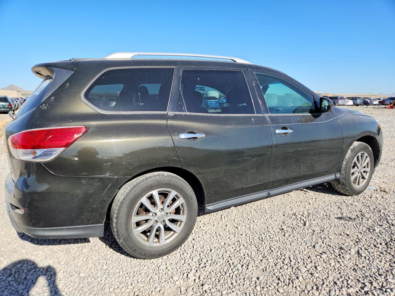 2015 Nissan Pathfinder Sv - zdjęcie 3