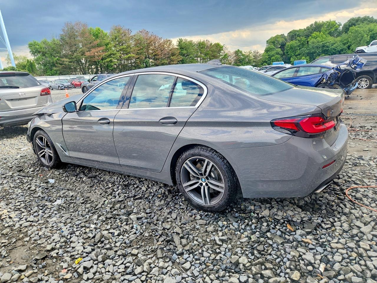 2022 BMW Seria 5 530i - zdjęcie 2