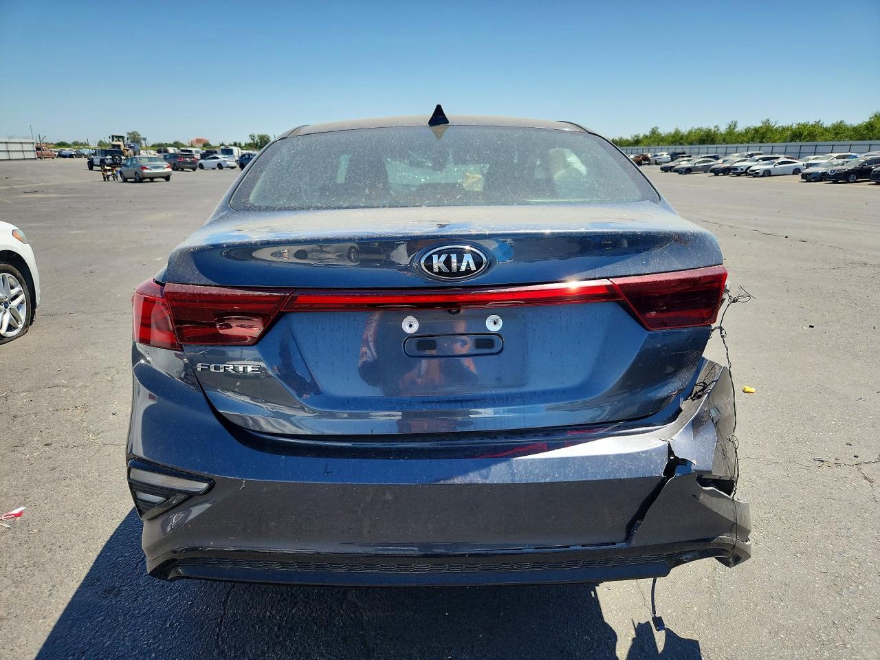 2021 Kia Forte Lxs - zdjęcie 6