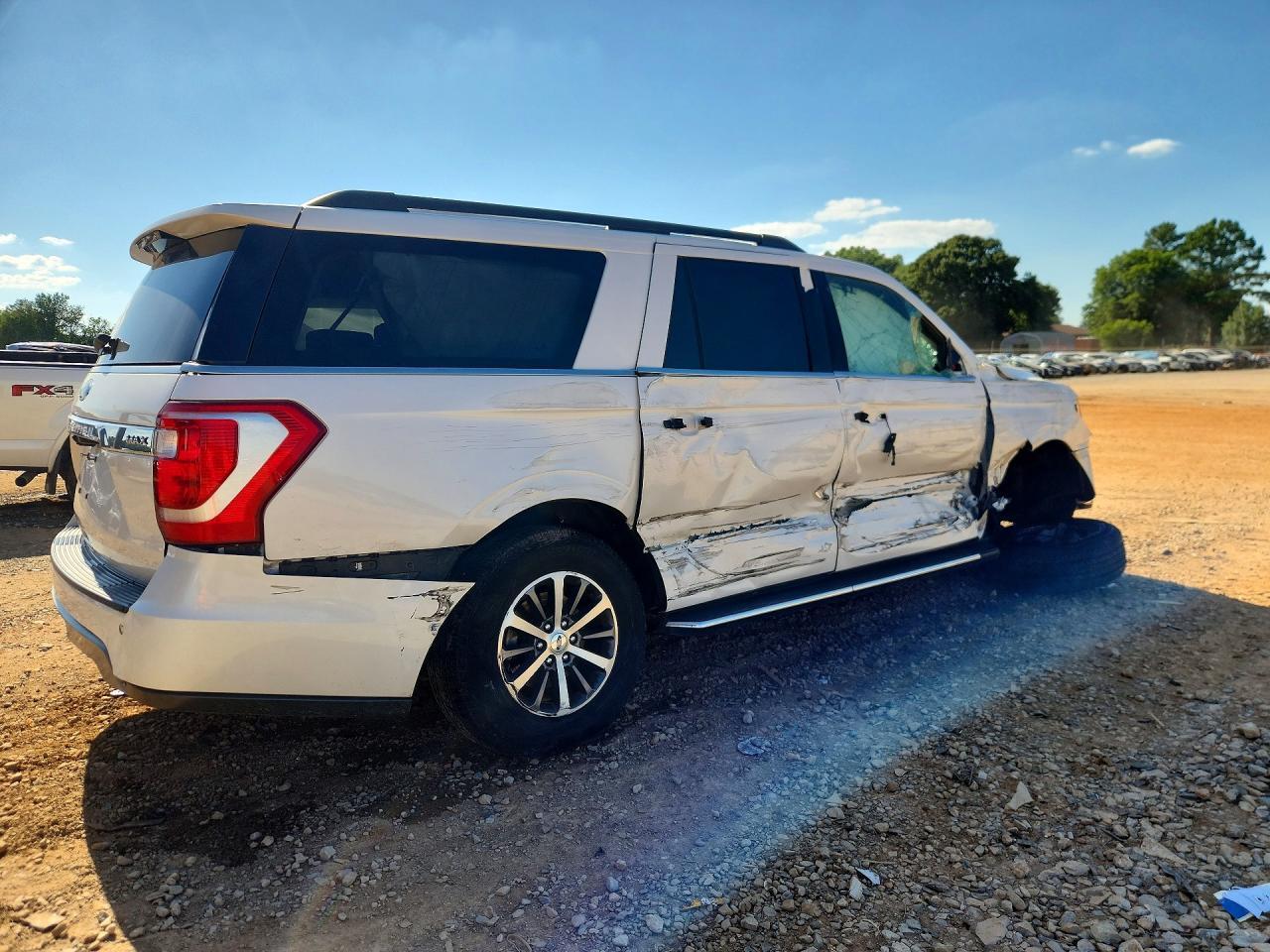 2019 Ford Expedition Max Xlt - zdjęcie 3