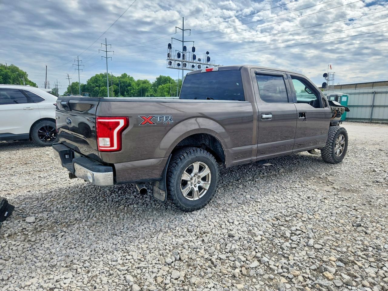 2016 Ford F150 Supercrew - zdjęcie 3
