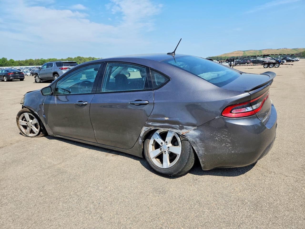 2015 Dodge Dart Sxt - zdjęcie 2