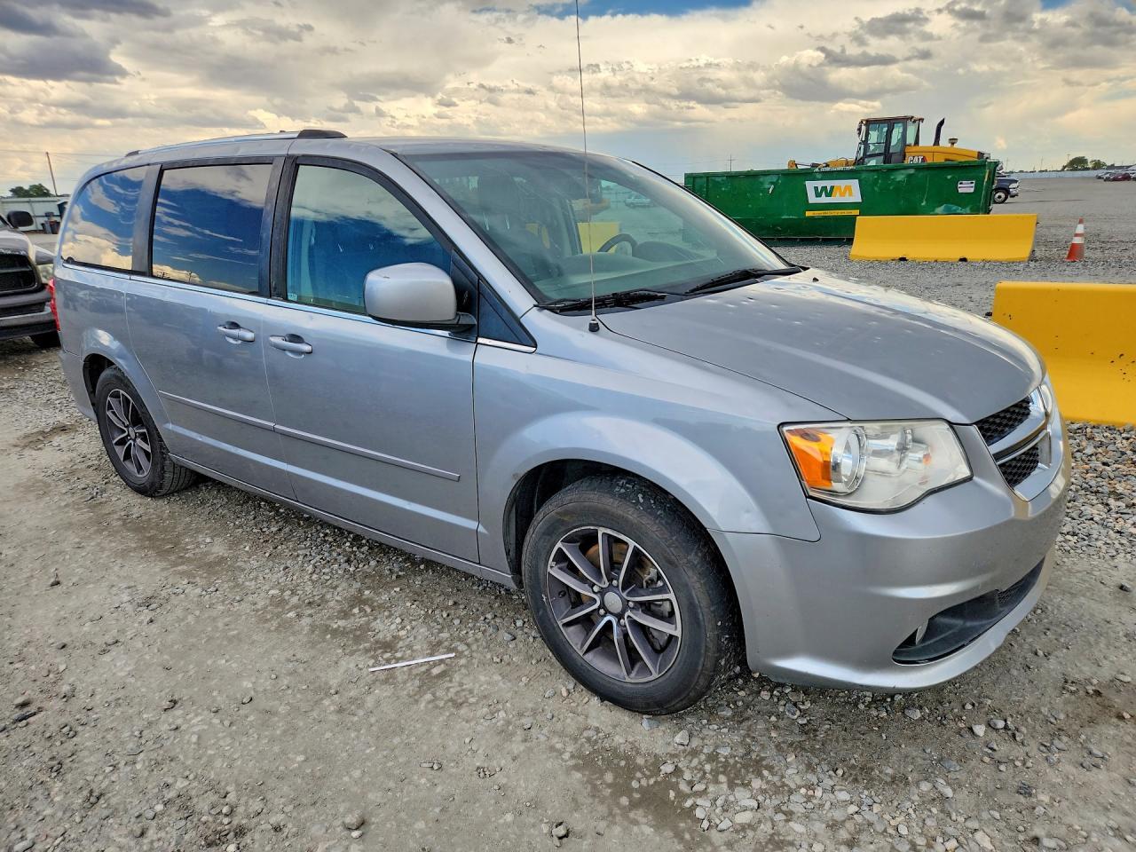 2017 Dodge Grand Caravan Sxt - zdjęcie 4